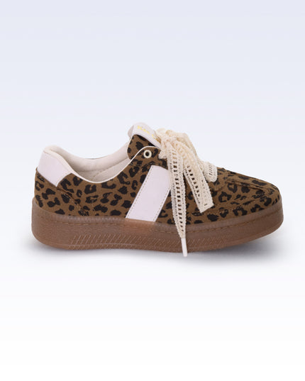 Tenis animal print cordon macramé