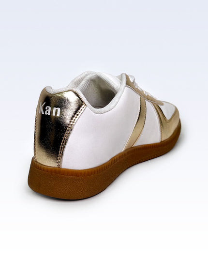 Zapatilla tipo samba dorada