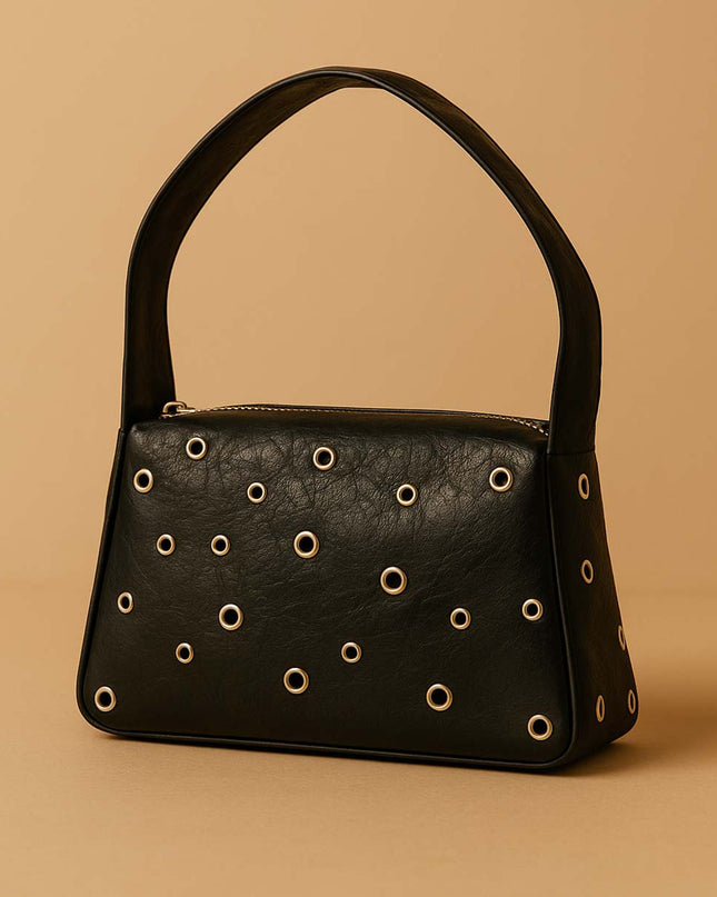 Bolso Negro con apliques metalicos