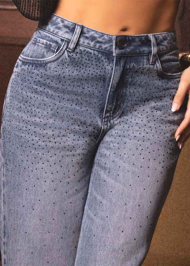 Jean Straight tiro alto con pedreria