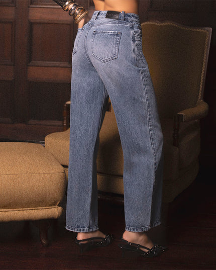 Jean Straight tiro alto con pedreria