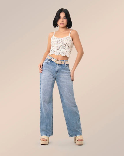 Jean straight tiro alto claro