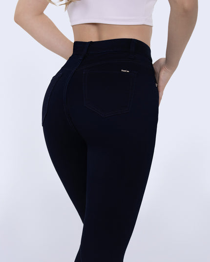 Jean Skinny tiro medio oscuro