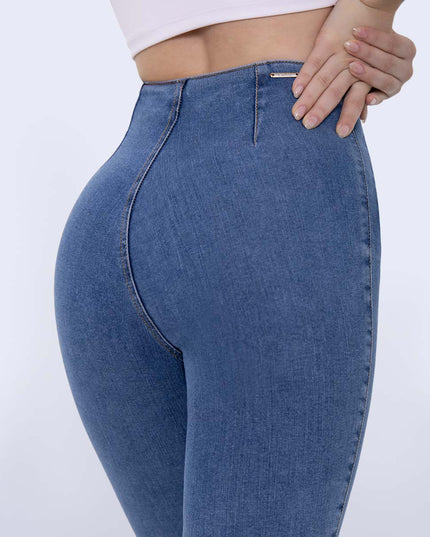 Jeggins claro tiro alto