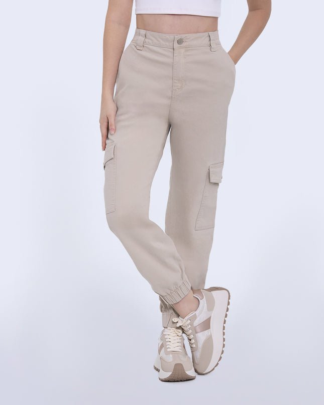 Pantalon tipo cargo beige tiro alto