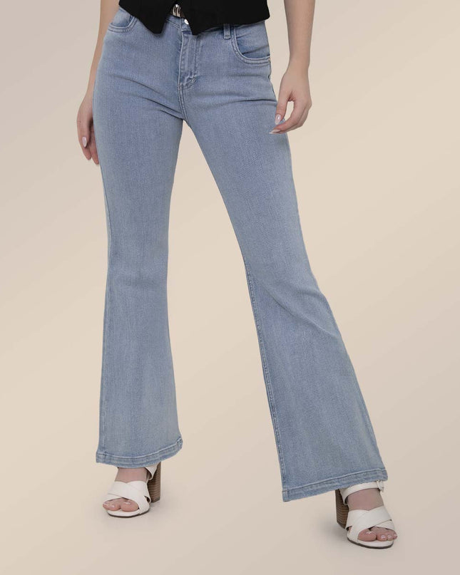 Jean Flare tiro medio claro