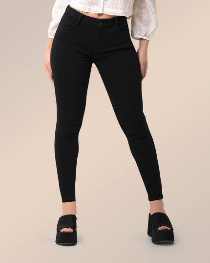 Jean Skinny Negro Clásico