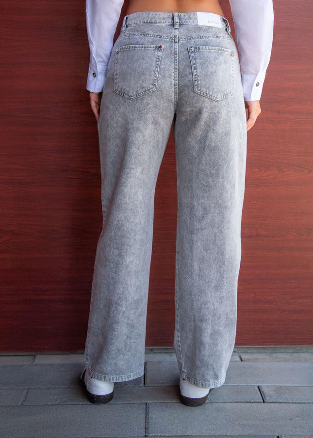 Jean Straight tiro alto gris