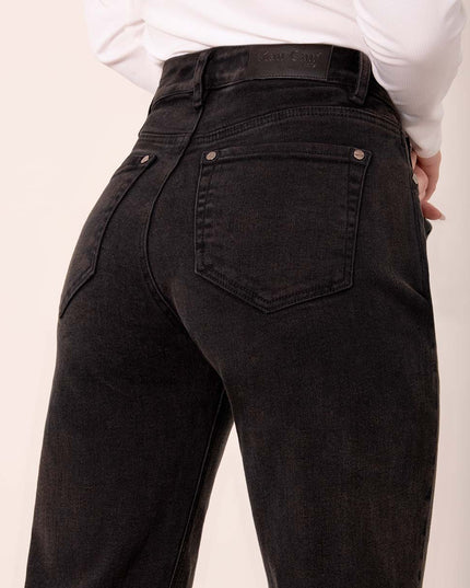 Jean Straight negro