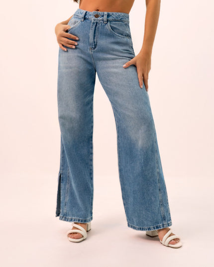Jean Wide leg con abertura en bota