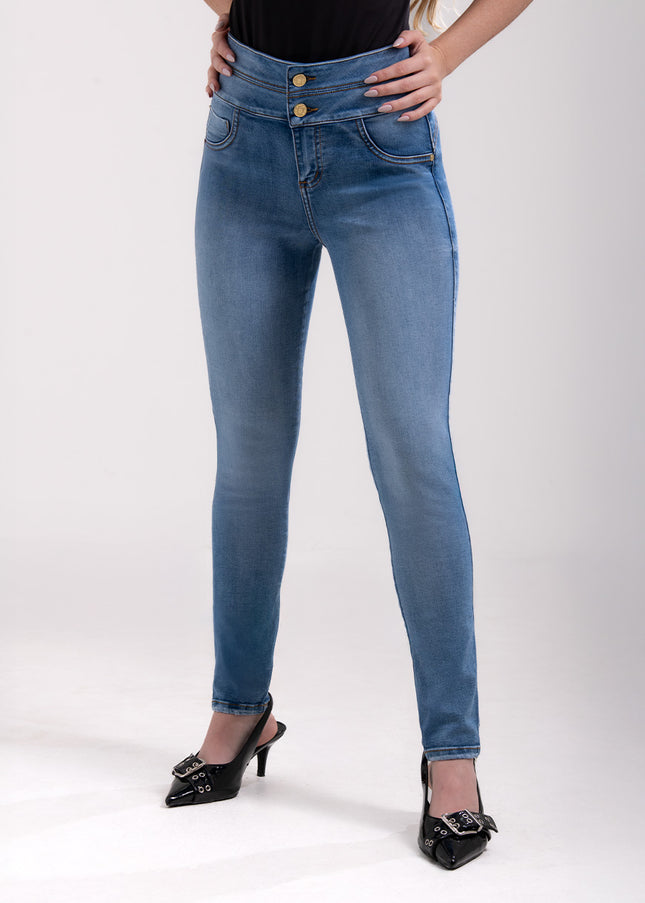 Jean Skinny  Levanta cola claro.