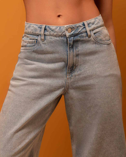 Jean Straight claro