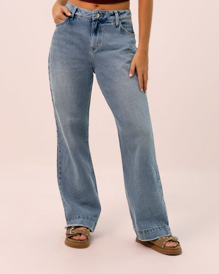 Jean Straight tiro alto