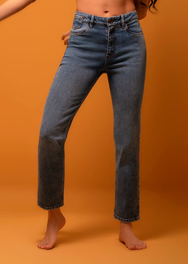 Jean Newmomfit tiro alto