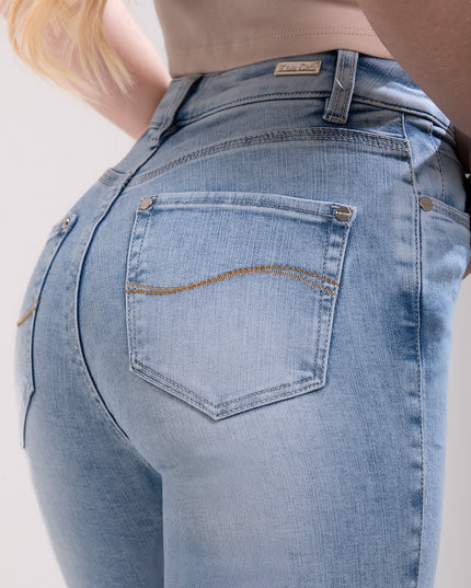 Jean flare tiro alto claro.