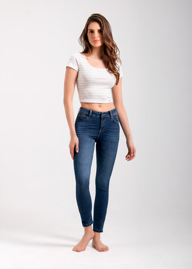 Jean Skinny tiro medio oscuro