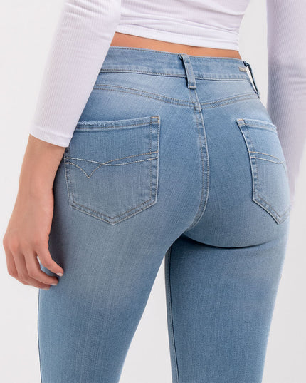 Jean skinny tiro medio claro