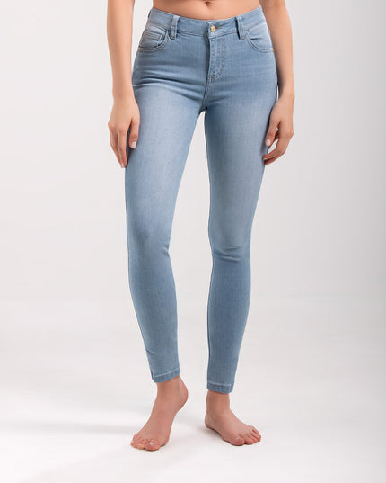Jean skinny tiro medio claro