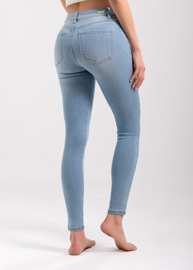 Jean skinny tiro medio claro