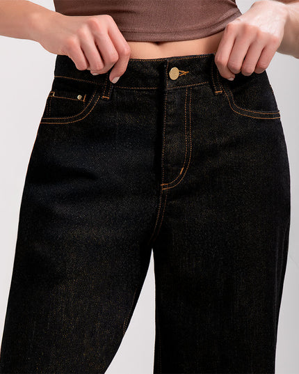 Jean Straight tiro alto con acabado brillante