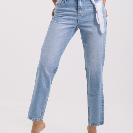 Jean Mom Fit con Lazo en la Pretina — KanCan