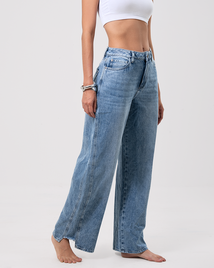 Jean Wide leg detalle en bota