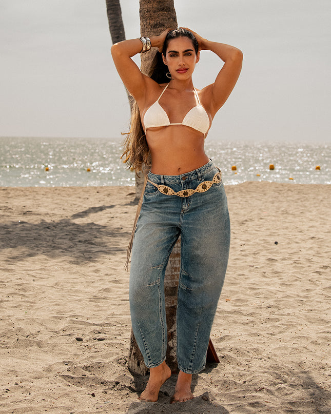 Jean fit barrel tiro alto