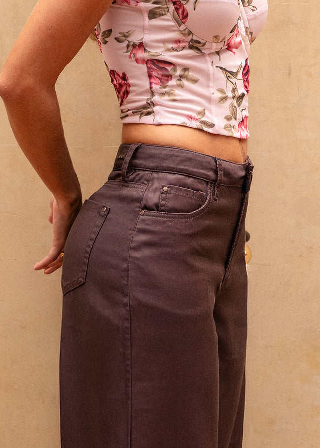 Jean Wide leg vino tinto tiro alto