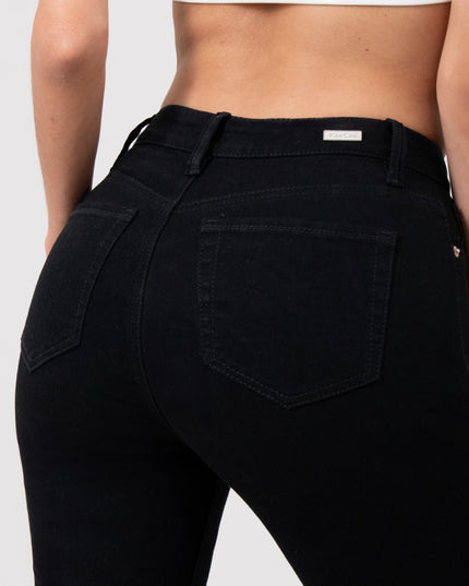 Jean Clasico negro tiro alto stretch