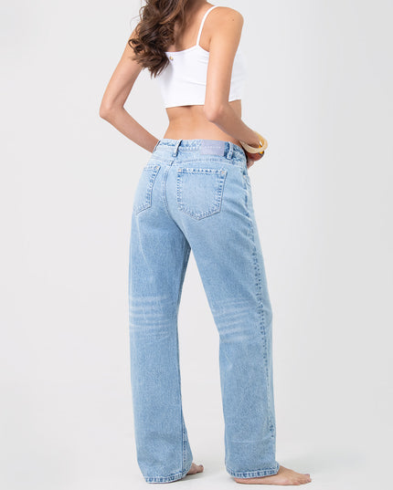 Jean Straight tiro alto con charm