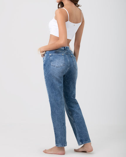 Jean Newmomfit tiro alto