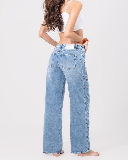 Jean Wide leg de tiro medio con ojalillos metálicos laterales