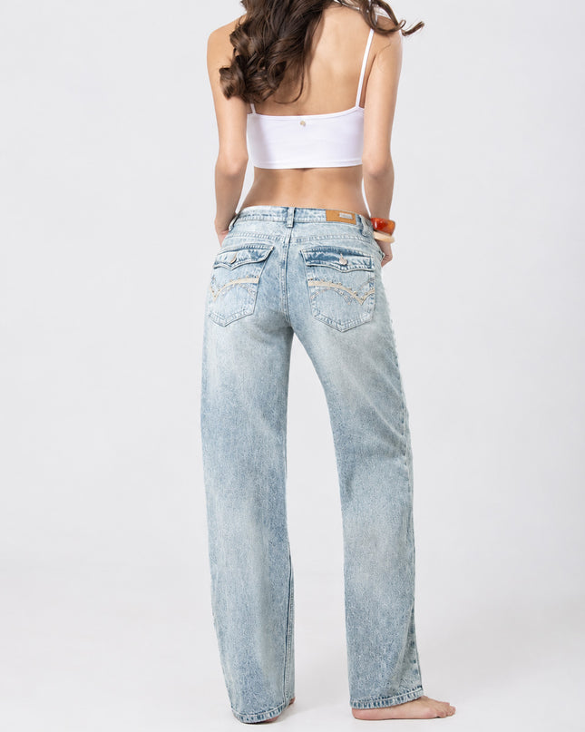 Jean Straight tiro alto con bolsillos decorativos
