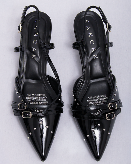 Stilettos negro con correas