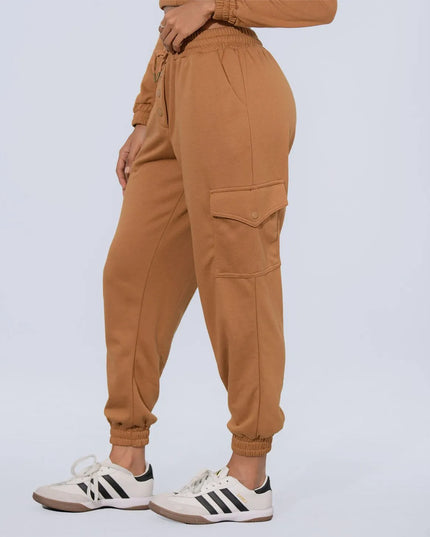 Pantalón tipo cargo ocre