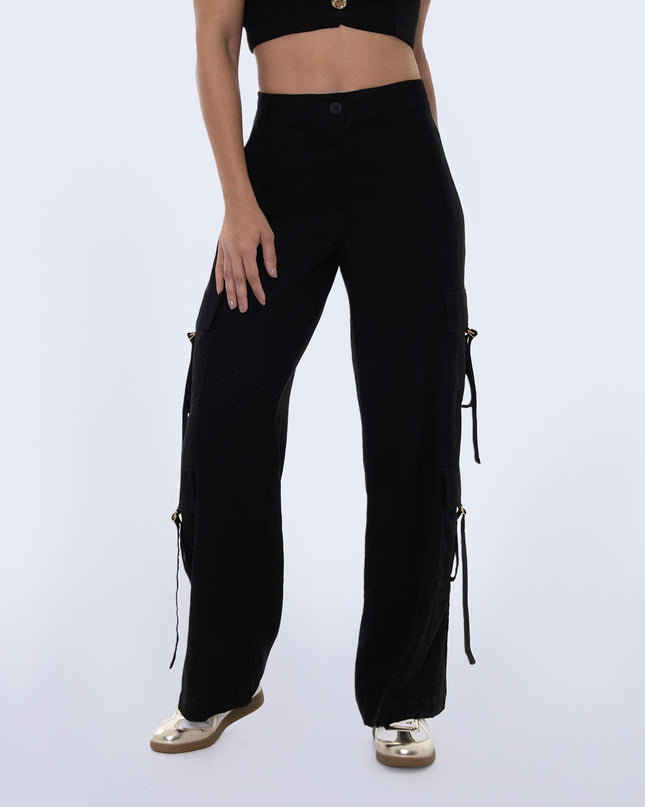 Pantalon negro tiro alto