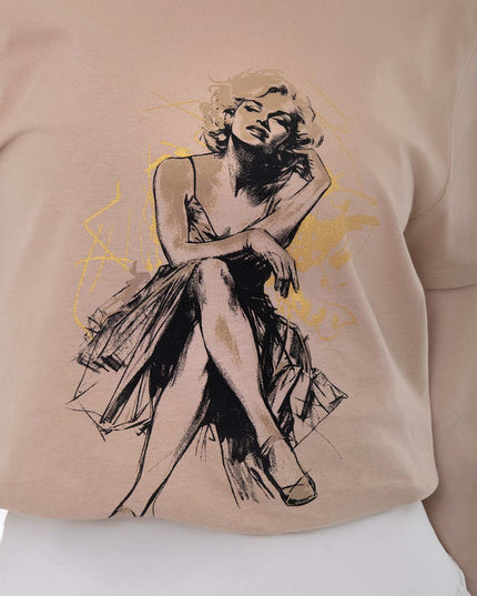 Camiseta camel estampada