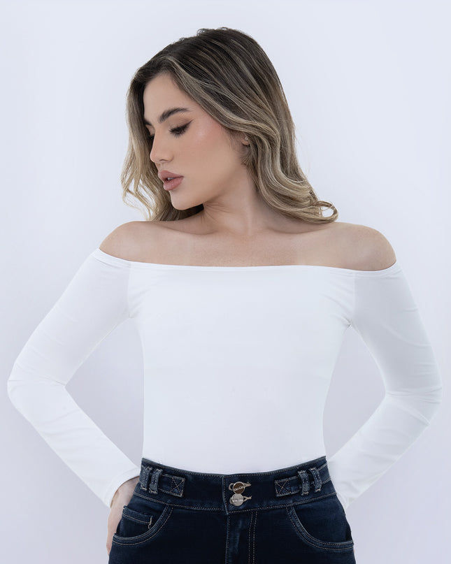 Blusa cuello bardot natural