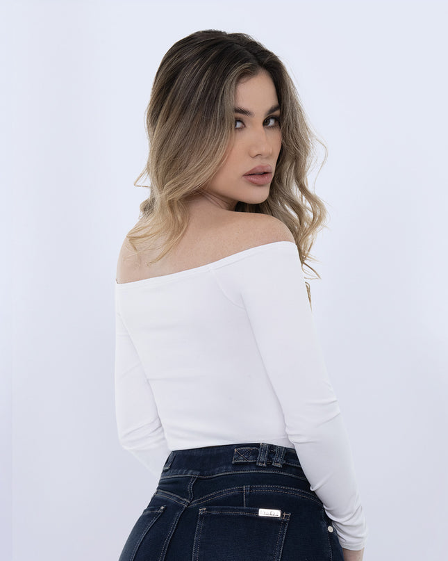 Blusa cuello bardot natural