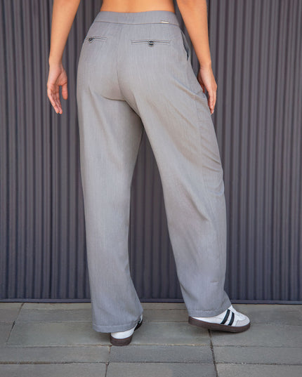Conjunto sastre gris dos piezas