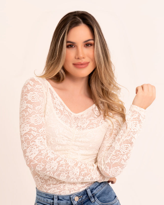 Blusa manga larga en encaje