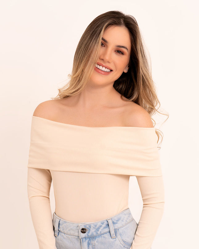 Blusa escote bardot manga larga