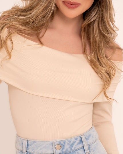 Blusa escote bardot manga larga