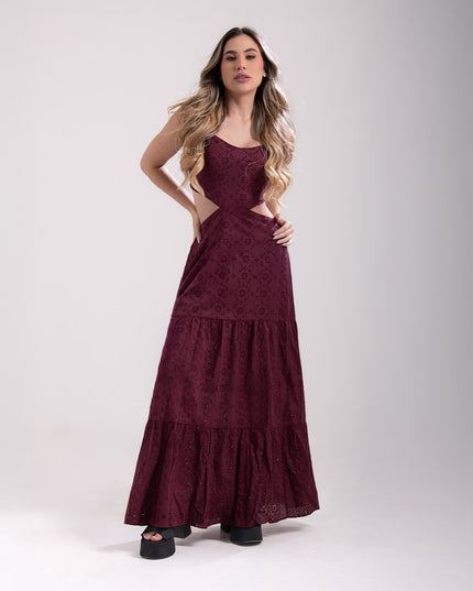 Vestido Largo vinotinto con Aberturas Laterales.