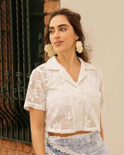 Camisa Natural en encaje floral