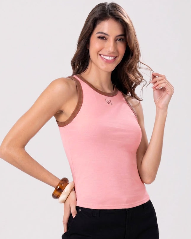 Blusa  en rib ajustado cuello redondo con contraste