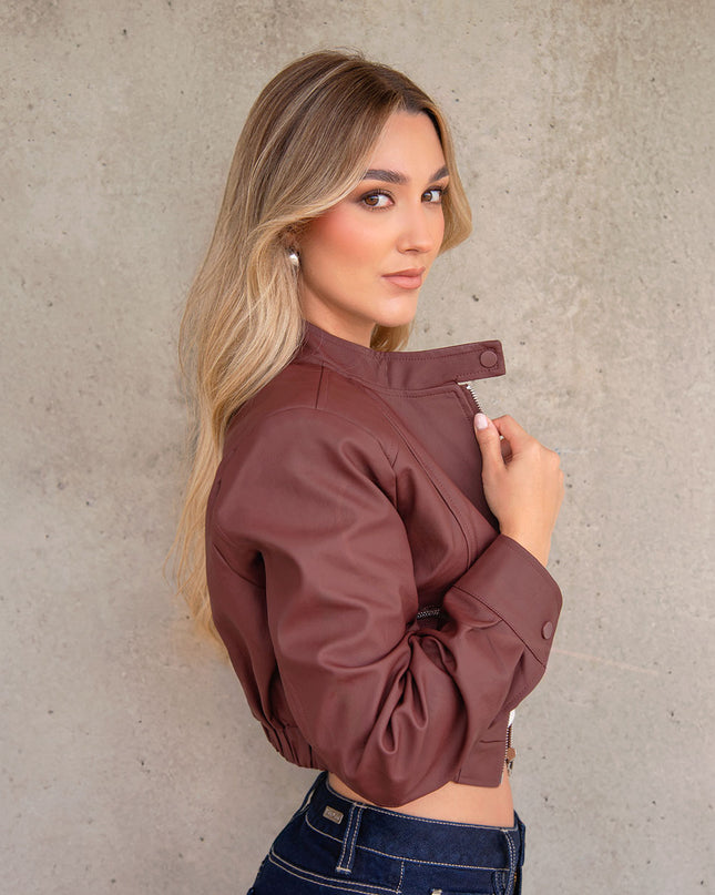 Chaqueta efecto cuero vinotinto