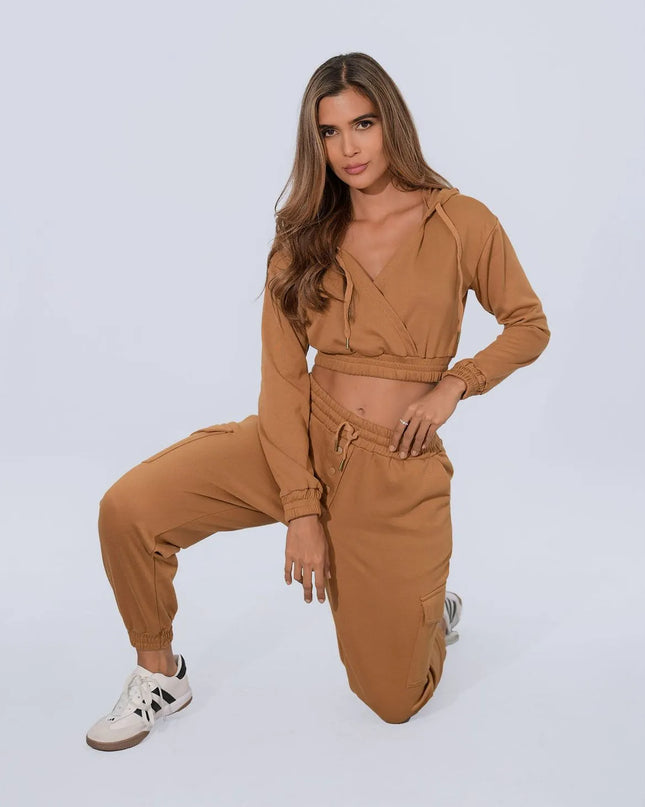 Pantalón tipo cargo ocre