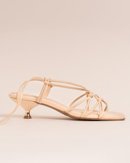 Sandalia de tacon beige