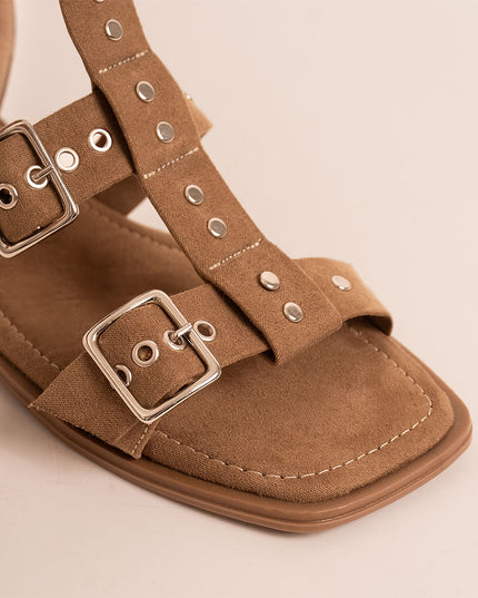 Sandalia plana café